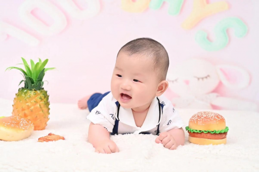 桂阳八个月宝宝打嗝 桂阳八个月宝宝打嗝